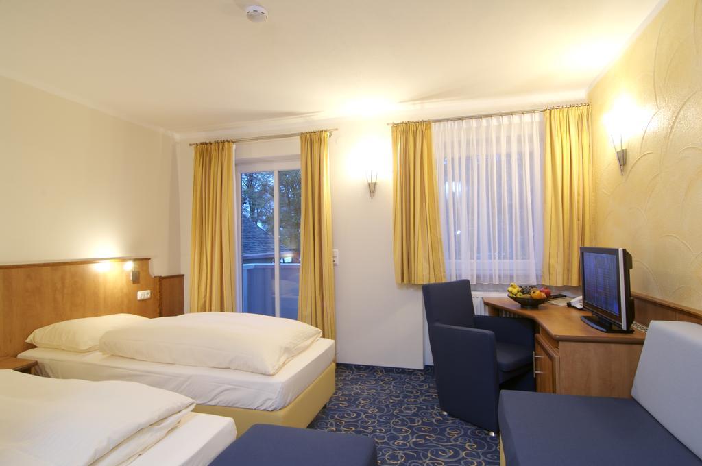 Hotel Gasthof Seefelder Hof ดีสเซิน อัม อัมเมอร์เซ ภายนอก รูปภาพ