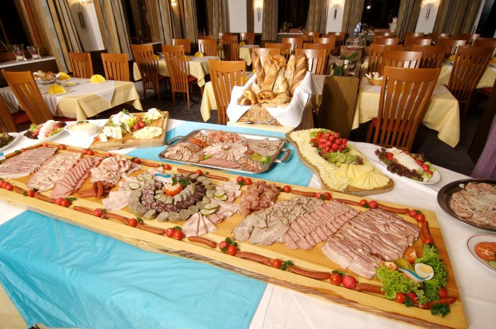 Hotel Gasthof Seefelder Hof ดีสเซิน อัม อัมเมอร์เซ ภายนอก รูปภาพ